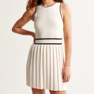 Abercrombie & Fitch Golf Pleated Athletic Sweater Dress Size XS Preppy Academia